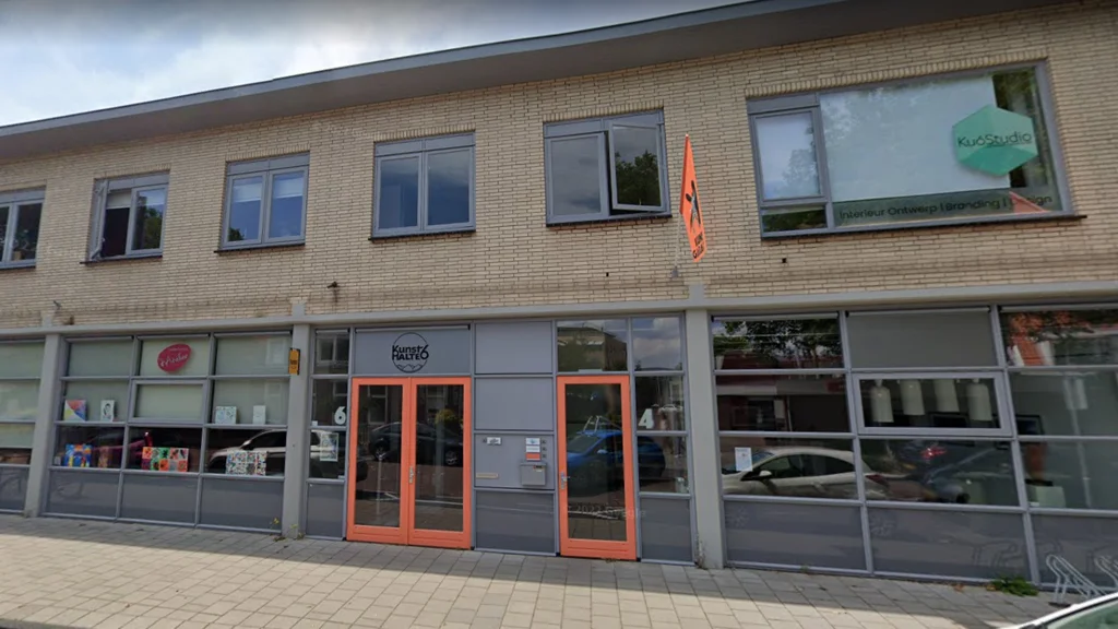 gebouw-kunsthalte
